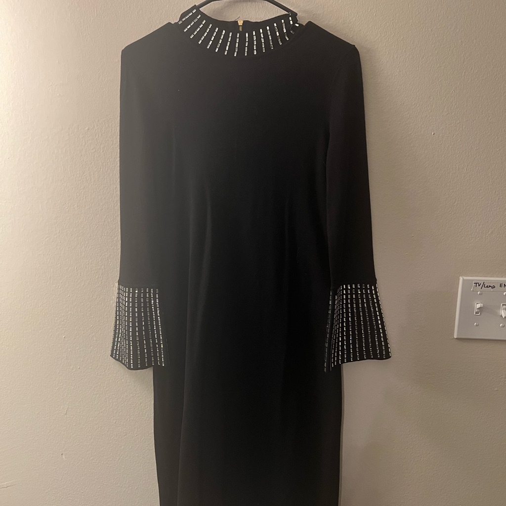 Calvin Klein Silver And Black Dress With Elegant Design